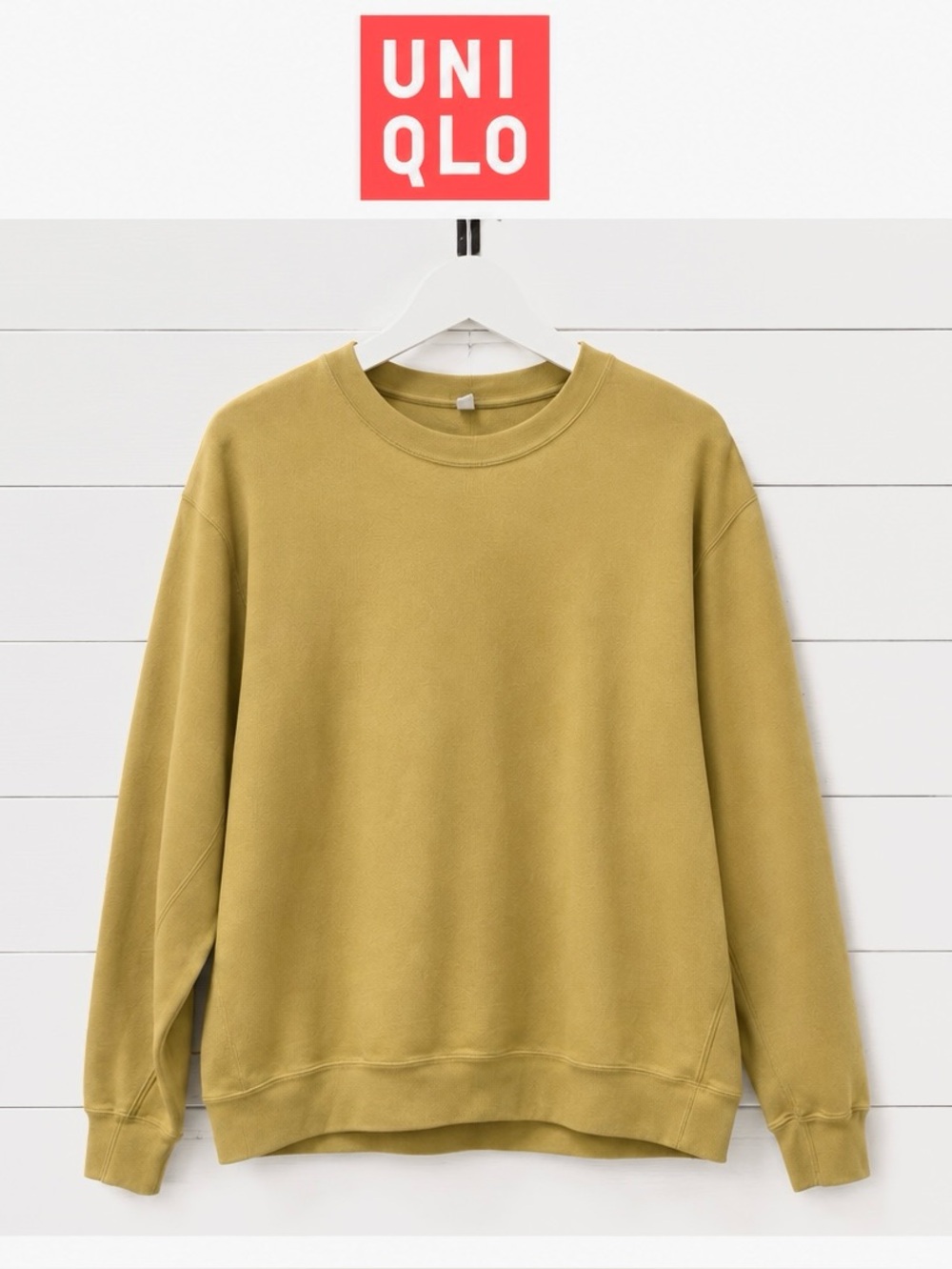 UNIQLO Unisex Crewneck Sweatshirt Beige Yellow Size XL